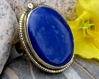 Lapis lazuli ring - "Overseas" gemstone ring