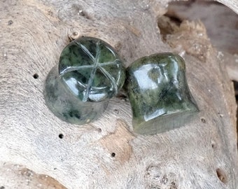 Ecarteurs 13 mm en jade du Mexique - Pierres taillées main "Olmeque"