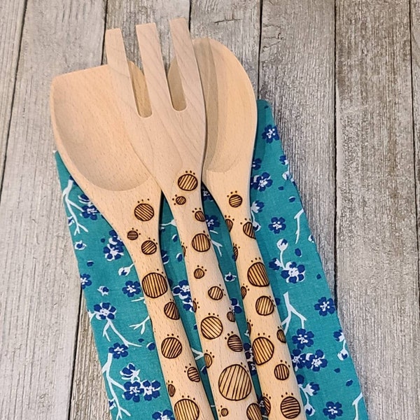 Wood Burned Utensil Set |  Salad Serving Set | Kitchen Cooking Utensils | Spoon & Fork | Pyrography |  »circles with lines design