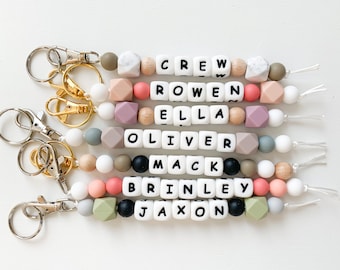 Name Keychain | Personalized Keychain | Custom Keychain | Diaper Bag Keychain | Keychain | Baby Gift | Beaded Keychain | Bag Keychain |