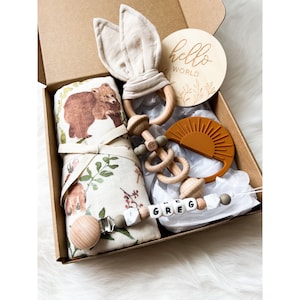 Newborn Gift Set | Baby Gift Set | Baby Gift | Personalized Gift | Baby Shower Gift | New Baby Gift | Baby Gift Box | Pacifier Clip