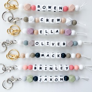 Name Keychain | Personalized Keychain | Custom Keychain | Diaper Bag Keychain | Keychain | Baby Gift | Beaded Keychain | Bag Keychain | Bild 6