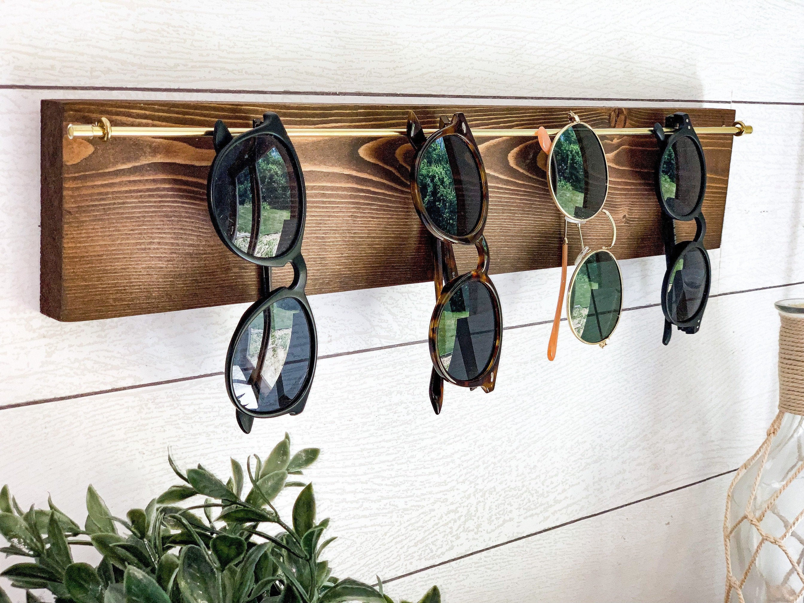 Organizador de lentes de sol montado en la pared, organizador de  almacenamiento de lentes de sol de granja con diseño de cruz, soporte para  gafas de