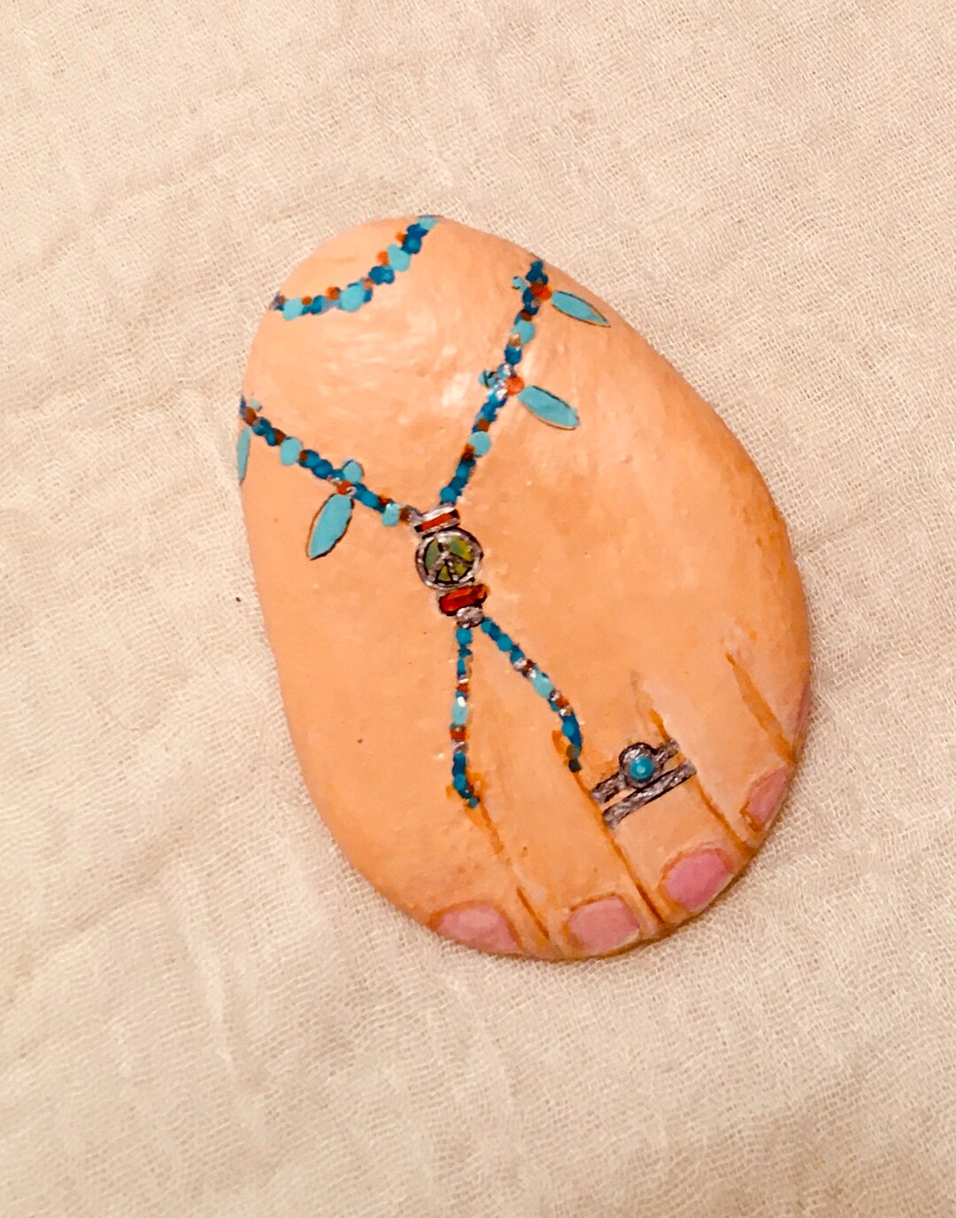 foot-painted-rock-barefoot-sandals-foot-art-stone-painting-etsy