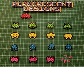 Space invaders magnet/wall art set