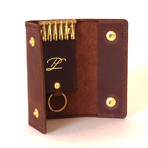 Leren sleutelhanger portemonnee, monogram cadeau voor hem, gepersonaliseerde sleutelhouder, slanke sleuteletui, handgemaakt vaderdagcadeau