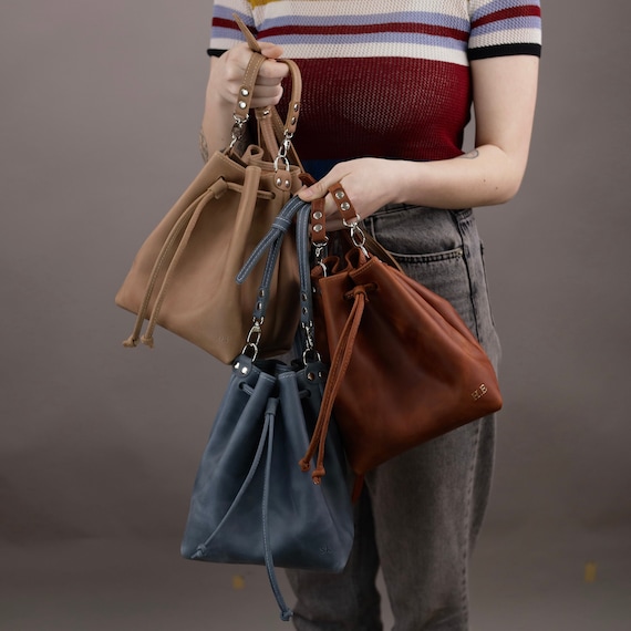 Minimalist Leather Bucket Bag in Beige, Adjustable Strap Crossbody Tote, Genuine Leather Everyday Purse for Women