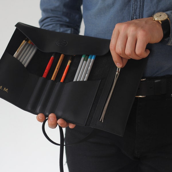 Leather Pencil Case, gift for mom, Leather Pencil Roll, Paint Brush Roll, Artist roll, Tool Roll Case, Paint brush case