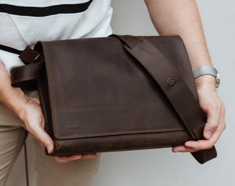 Vintage Style Leather Messenger Bag for Everyday Use, Rustic Crazy Horse Leather Satchel-Messenger, Handcrafted Custom Leather Bag