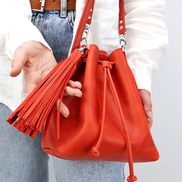 Red Shoulder Bag, Leather Bucket bag,  Personalized Bag, Cross Body Bag, Leather Bag, Crossbody Bag, Women's Crossbody