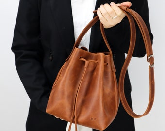 bucket bag tote