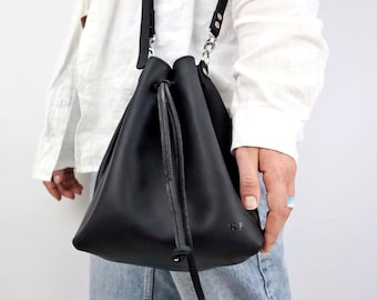 Personalized Leather Bucket bag,  Black Shoulder Bag, Cross Body Bag, Custom made bag,  Womens leather Crossbody bag