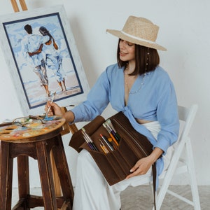 Estuche de arte portátil para bocetos, organizador de cuero para pinceles y lápices, funda de viaje compacta y estuche de arte portátil.