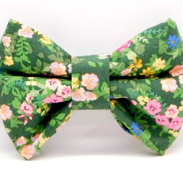 Floral Dog Bow Tie / Garden Spring Flowers Bow Tie for Dogs and Cats / Summer Flowers Dog Bow Tie