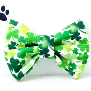 St. Patricks Day Dog Bow Tie / 4 Leaf Clover Dog Bow / St. Patrick Cat Bow / Shamrock Dog Bow