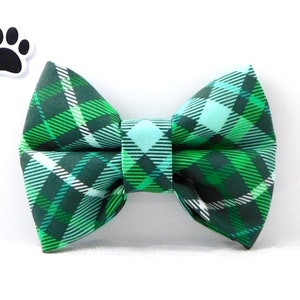 Dog Bow Tie in Green Plaid / Green Plaid St. Pat Cat Bow / Luck of the Irish Dog Bow Tie