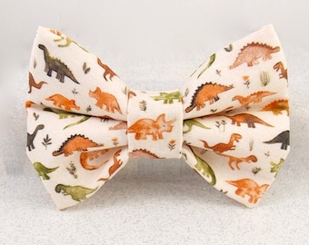 Earth Tone Dinosaur Dog or Cat Bow Tie / Prehistoric Dino Dog Bow / Jurassic Dog Bow Tie / Dog or Cat Mom Bow Gift