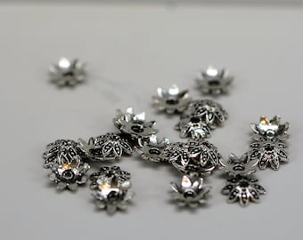 W09 100PCs Metal Bead Caps Hollow Flower Silver Tone 10mmx10mm 3/8"x3/8" W09 100PCs Metal Bead Caps Hollow Flower Silver Tone 10mmx10mm 3/8"x3/8"