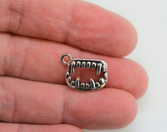 Vampire Fangs Charm: Dracula Mouth, Zinc Alloy (Set of 10)
