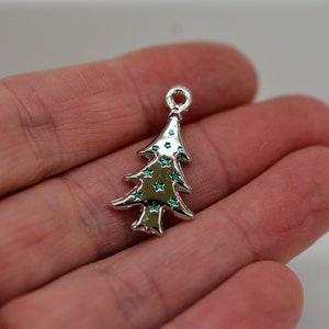 Christmas Tree Charm, Holiday Tree Charm, Christmas Charm, Enameled Christmas Tree Charm, Set of 5 Christmas Tree Charms