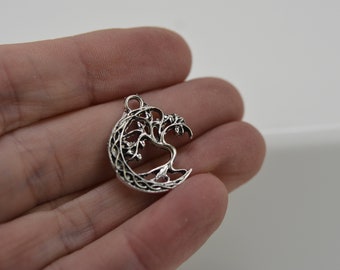 Tree of Life Celtic Knot Charm: Zinc Alloy (Set of 5)