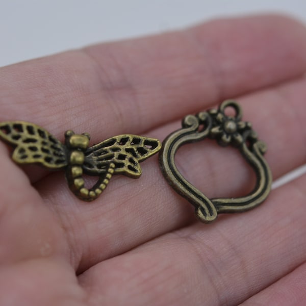 Dragon Fly Toggle Clasp, Dragon Fly Toggle Closure, Dragon Fly Findings, Jewelry Closure, Jewelry Clasp, Set of 5 Dragonfly Toggle Clasp