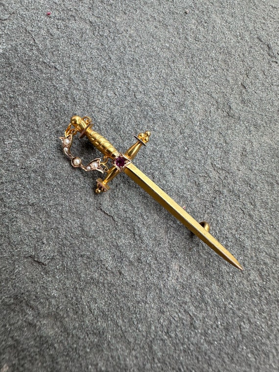 Antique Victorian Sword Brooch, 14k Yellow Gold, P