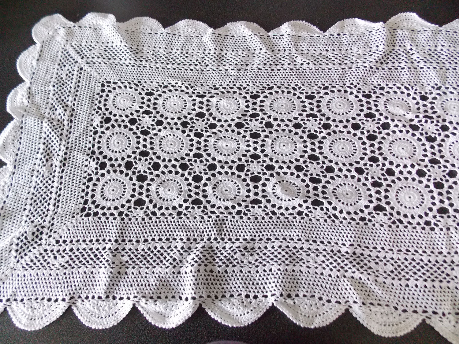 Vintage Français Crochet Napperon Fait Doley Doley. Tapis de Table Au | 005.