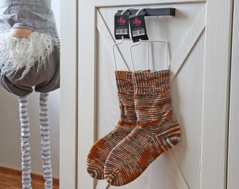 1 pc METAL wire SOCK BLOCKER, Durable Metal Hanger for Wet Blocking, Sizes U.S. 2.5 - 13.5 (E.U. 34-47)