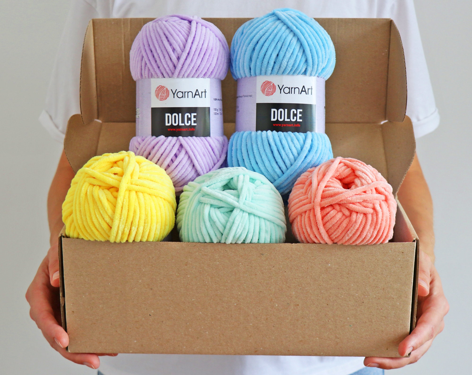 Bulky CHENILLE YARN. Chunky Blanket Yarn. Yarnart Dolce Yarn. Etsy