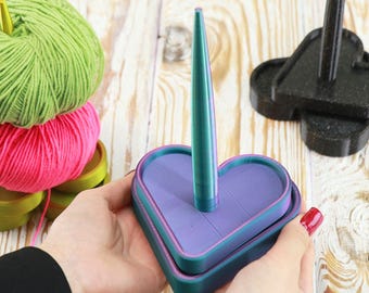 Heart Yarn Holder, Whirling Crochet Accessories, Gift For Knitters, 3.3 x 5 in