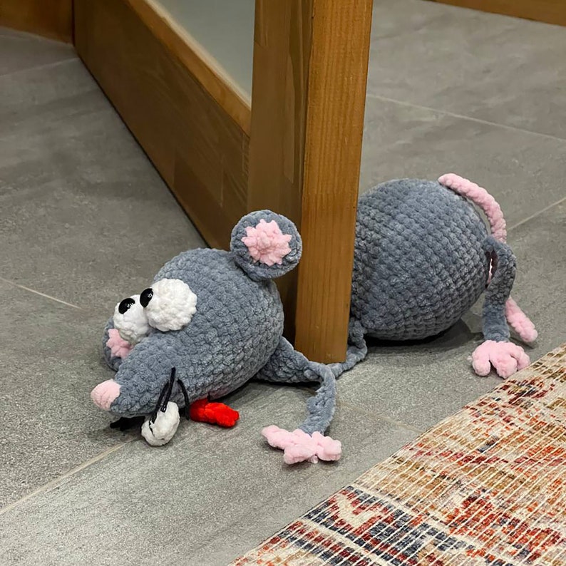 Crochet DOOR STOP, Rat Door Stop, Crochet Rat, Door Stopper PDF Pattern, Easy Crochet Pattern image 8