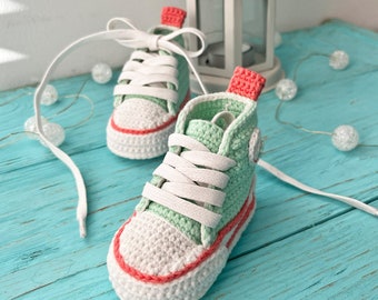 Crochet Baby Sneakers Pattern PDF, 0-5 Months Booties Digital Download