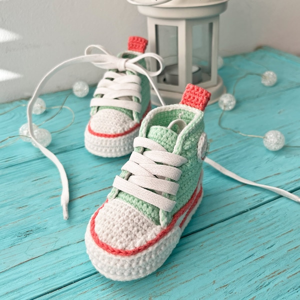 Crochet Baby Sneakers Pattern PDF, 0-5 Months Booties Digital Download