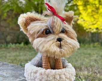 Crochet Yorkie Dog Amigurumi Pattern, Sitting Puppy English PDF Pattern