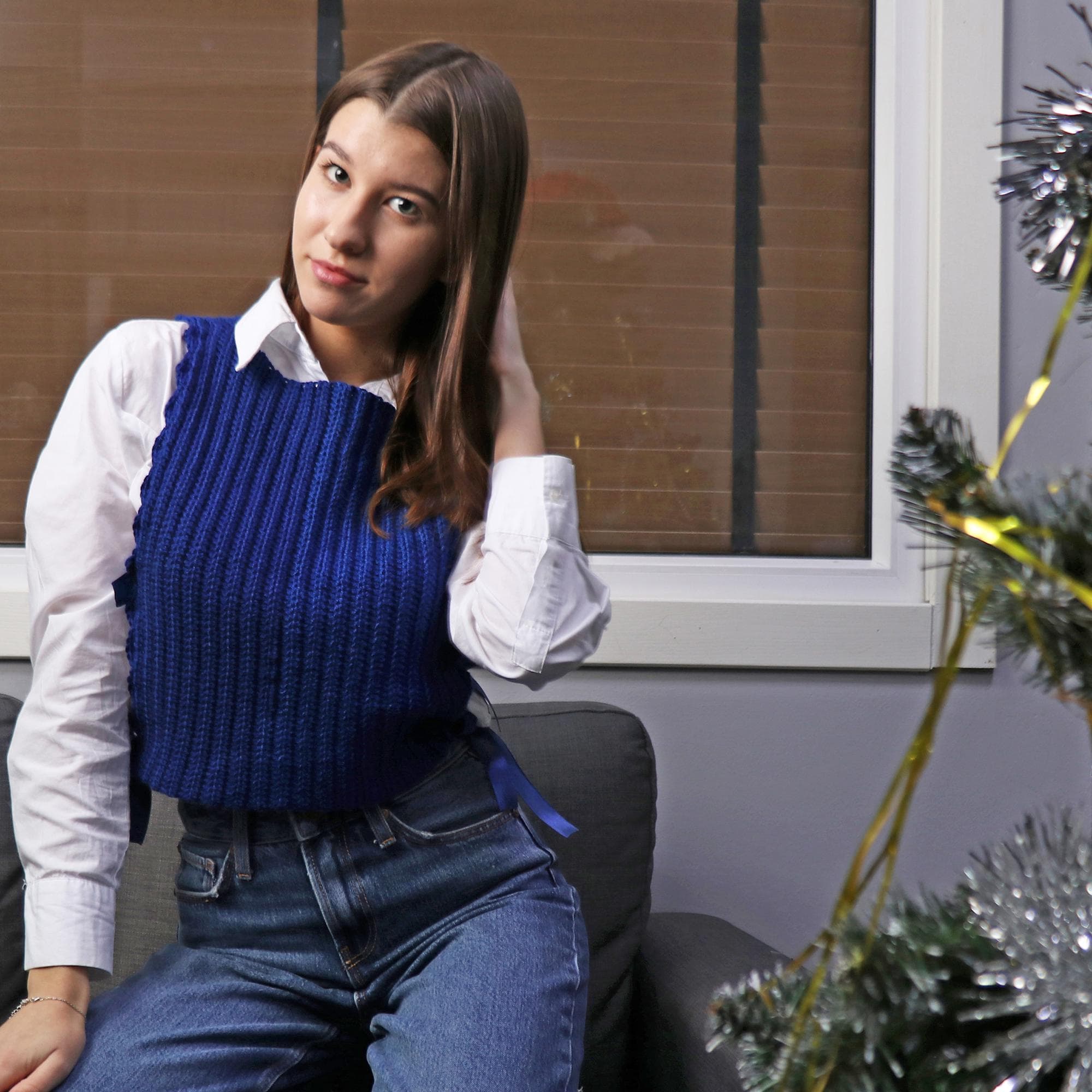 Side Tie Sweater Vest