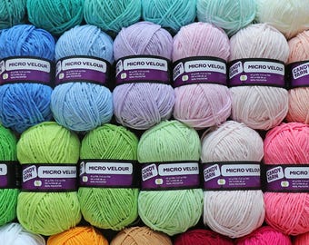 Candy-Yarn Micro Velour Yarn, Thin Plush Thread for Amigurumi DK 1.41 oz / 109 yds