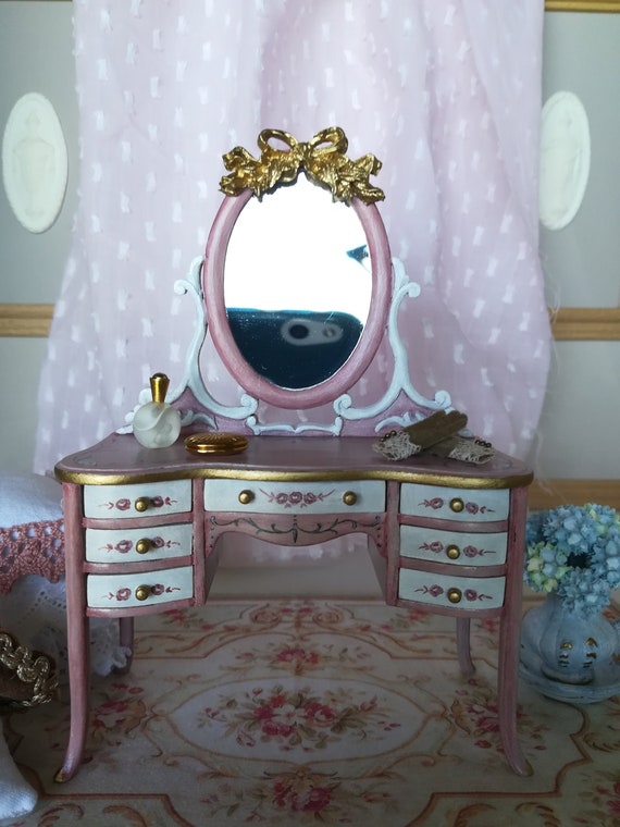 Dollhouse Furniture 1:12 Miniature Dresser Toilet Table Mirror Dressing Table 