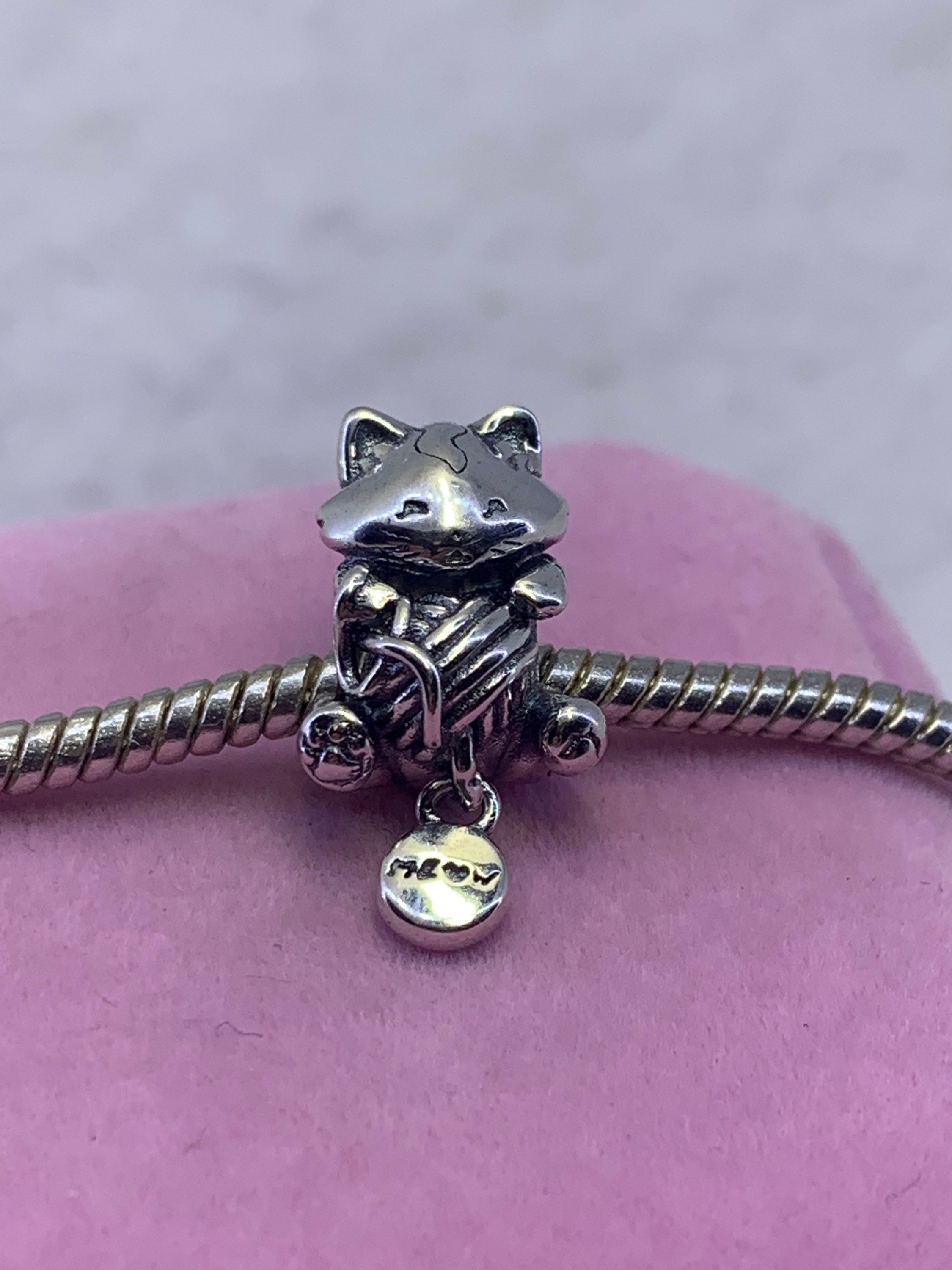 Sterling Silver Cute Lovely Kitty Cat Kitten Bead for European Charm Bracelet Sterling Silver Cute Lovely Kitty Cat Kitten Bead for European Charm Bracelet