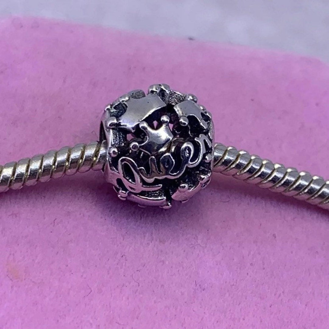 Sterling Silver Round Openwork QUEEN Charm Spacer Bead - Etsy