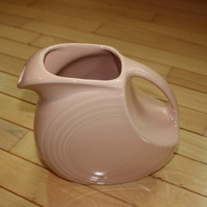 Fiesta Fiestaware APRICOT Large Disk Disc Pitcher Beautiful Vintage Condition!