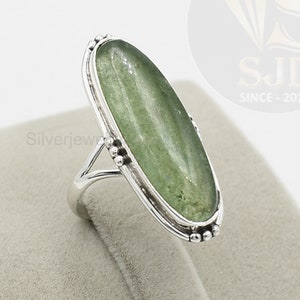 Grüner Erdbeerquarz-Ring: Langer ovaler 925er Sterlingsilber Boho-Statement-Ring