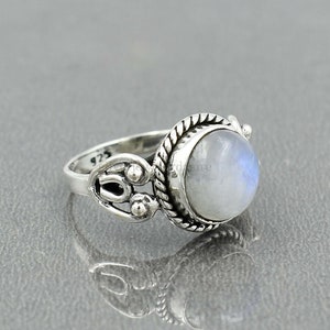 Moonstone Ring Sterling Silver, Rainbow Moonstone 10 mm Round Gemstone Ring, 925 Sterling Silver, Boho Ring, Statement Ring, Moonstone Ring