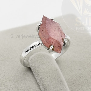 Strawberry Quartz Ring: 925 Sterling Silver Prong Setting, Hexagon Cut