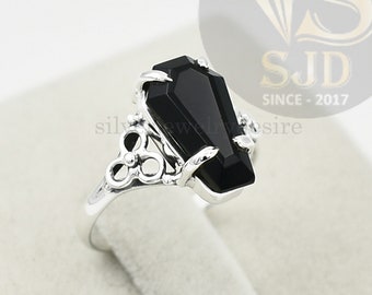 Black Onyx Coffin Ring: 925 Sterling Silver Prong Setting