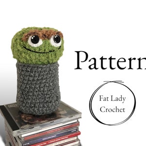 PATTERN: Crochet Oscar PDF