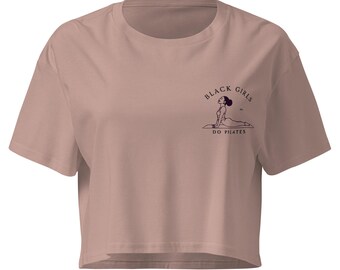 Schwarze Mädchen Do Pilates Crop