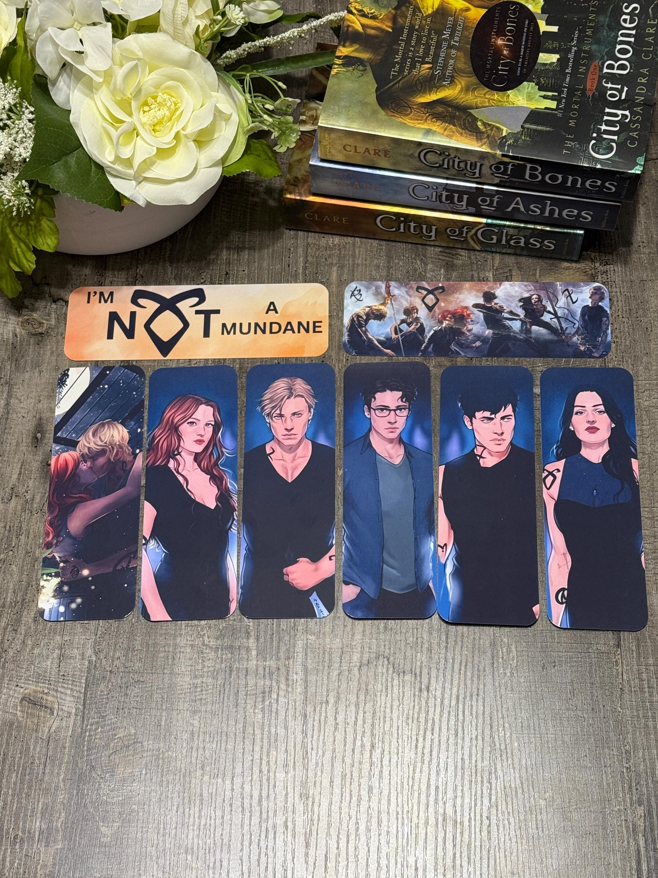 Welcome To The City: The Mortal Instruments City Of Bones, image size:2250x3000