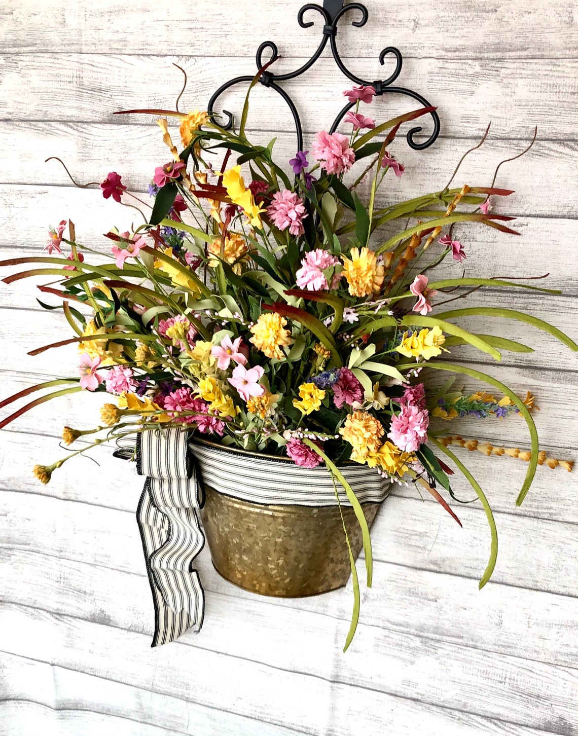 Bouquet of Summer flowers Basket Wreath Wildflower Bucket Etsy