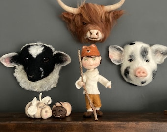Decoración de pared con cabeza de animal de granja de lana hecha a mano: vaca, cerdo, oveja y perro de las Tierras Altas